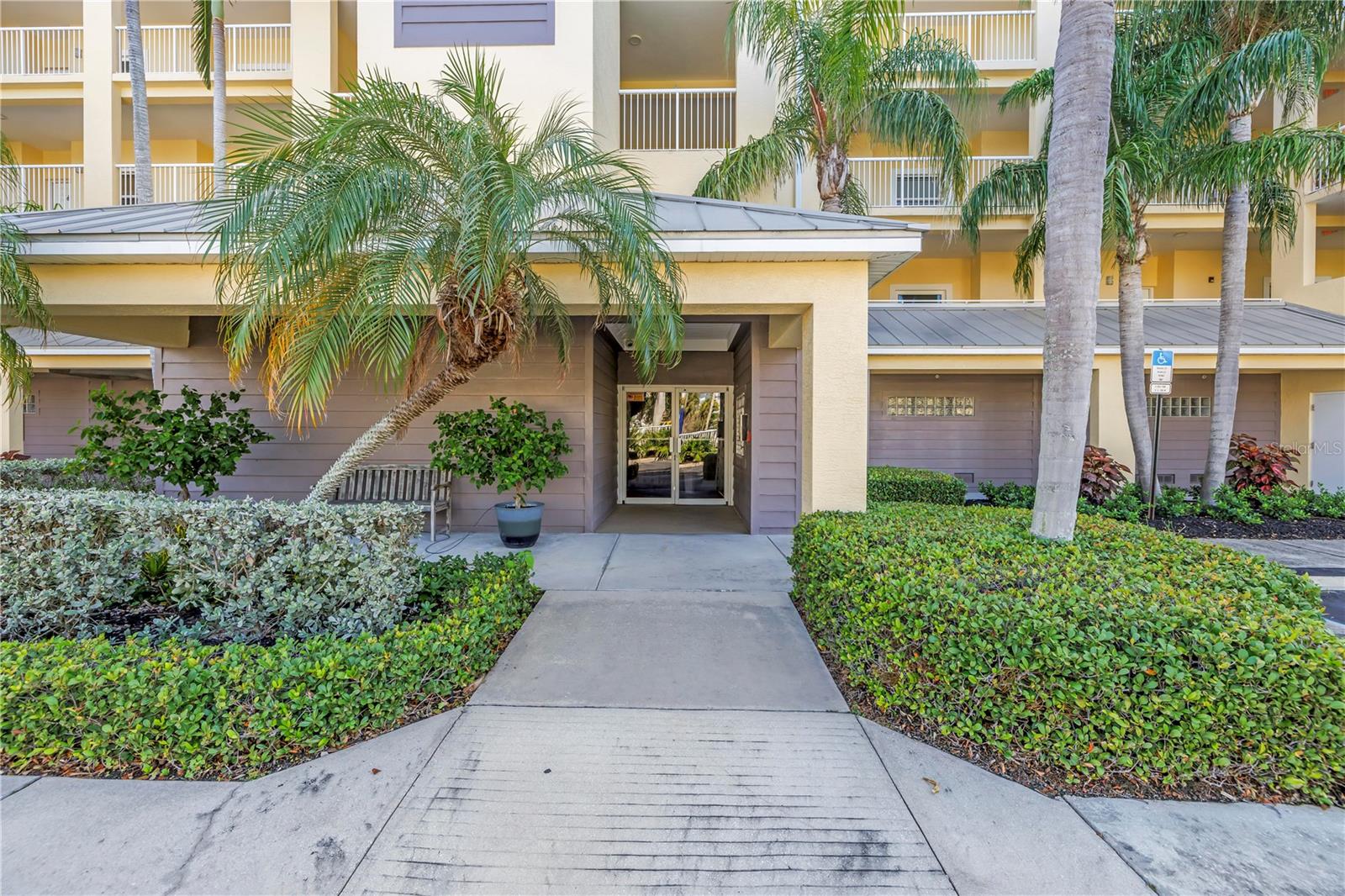 Image 38 of 63 For 423 150th Avenue 1501