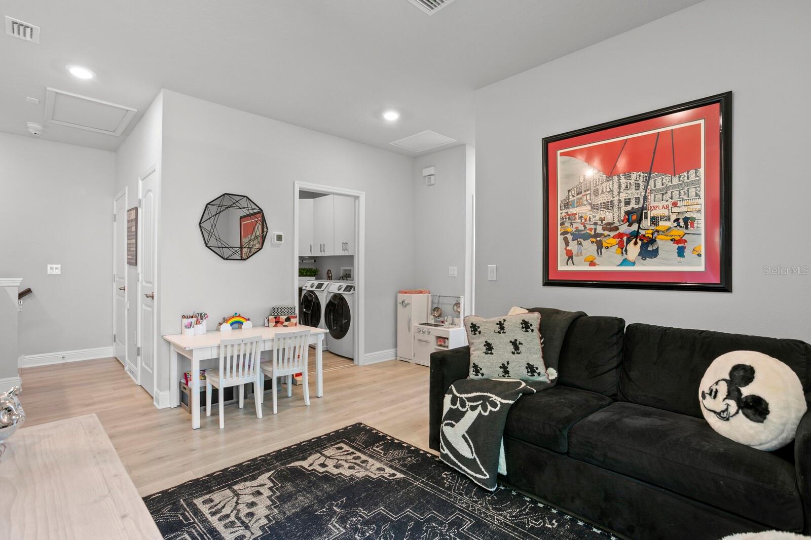 Listing photo id 36 for 408 Matanzas Avenue 1
