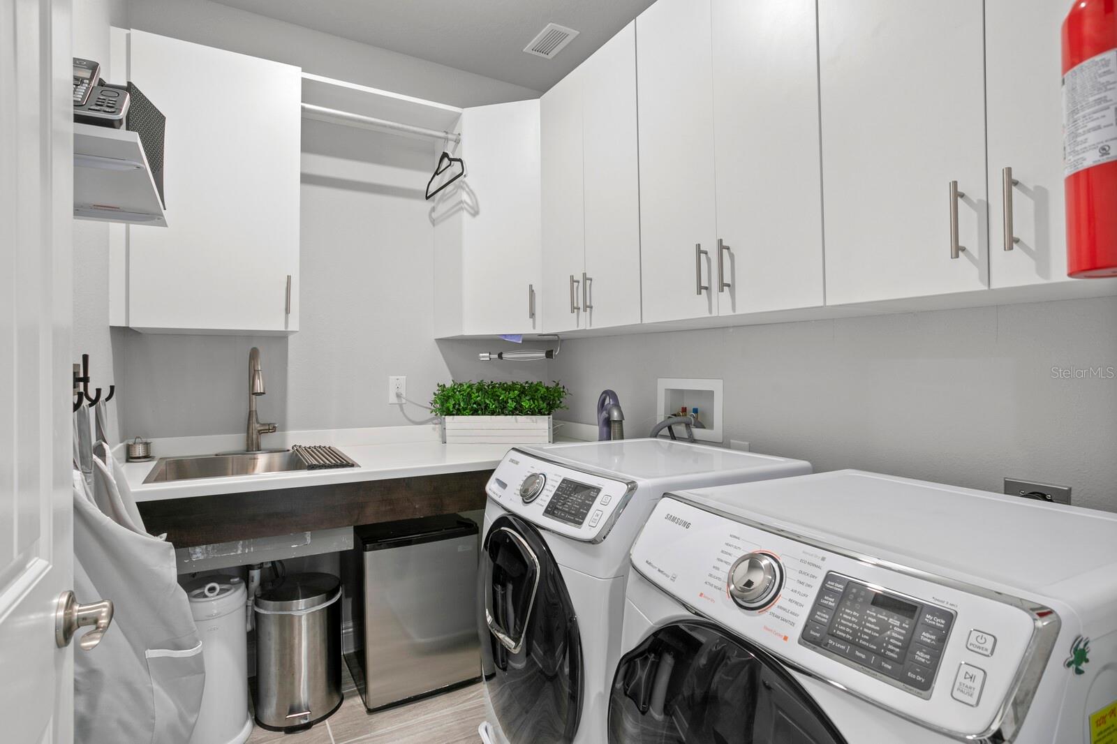Listing photo id 40 for 408 Matanzas Avenue 1