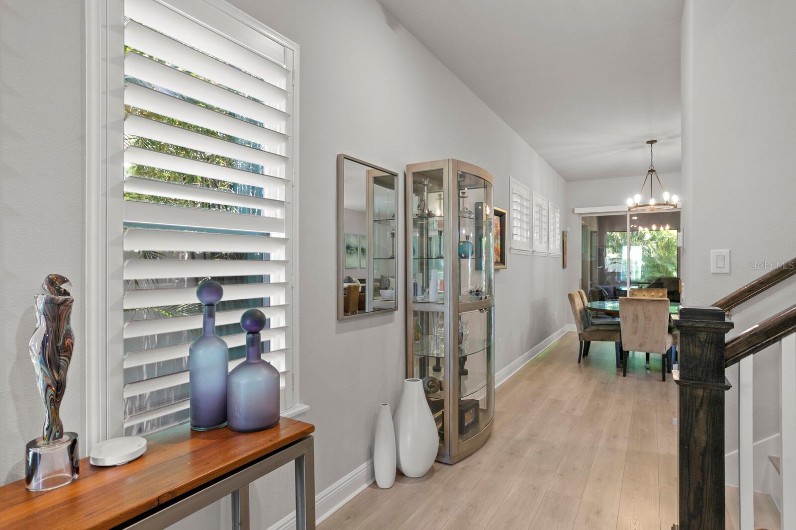 Listing photo id 5 for 408 Matanzas Avenue 1