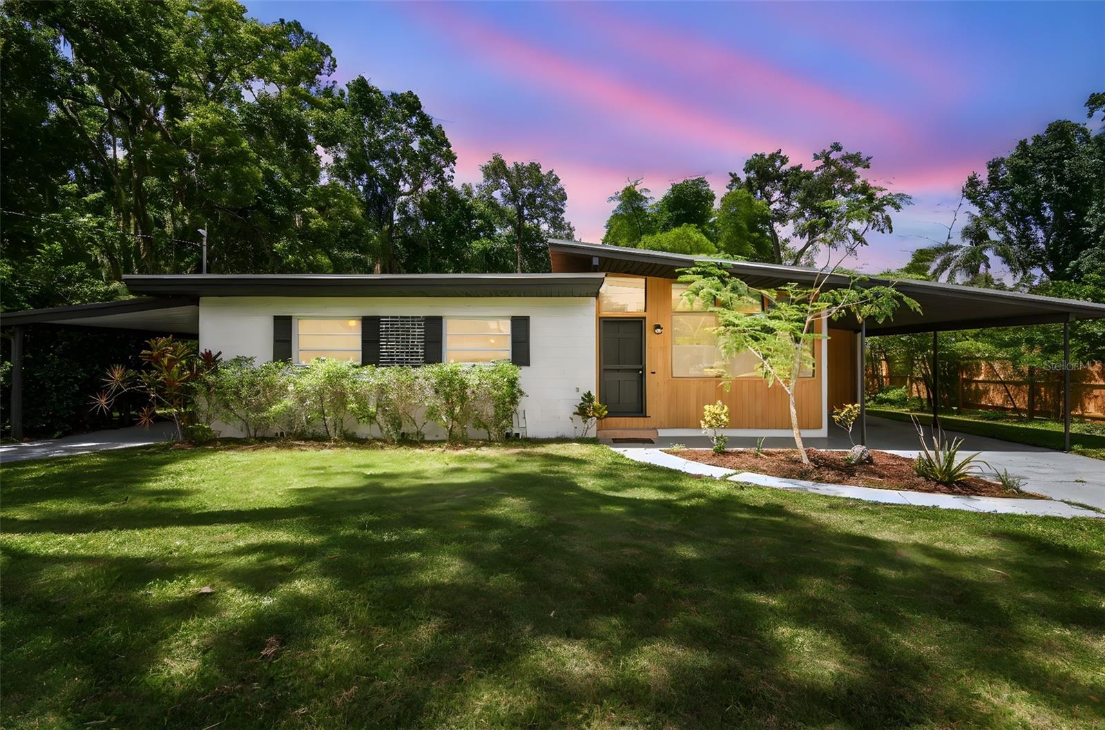 Image 2 of 69 For 1402 Mimosa Drive