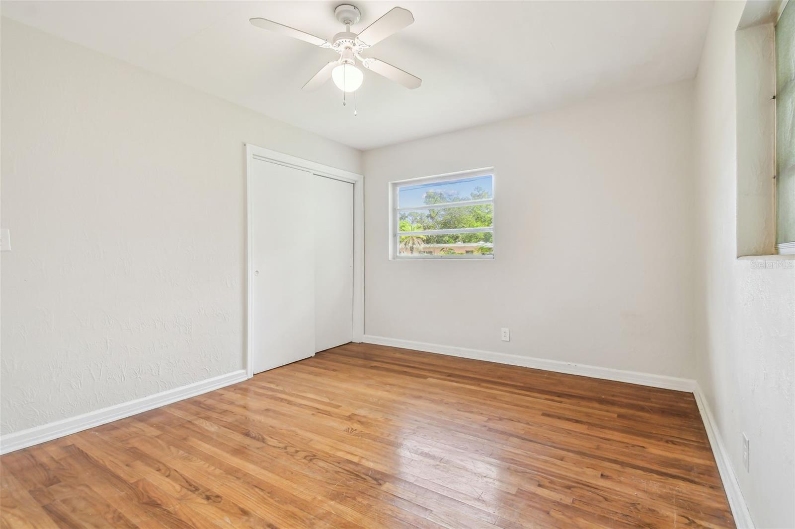 Image 35 of 69 For 1402 Mimosa Drive