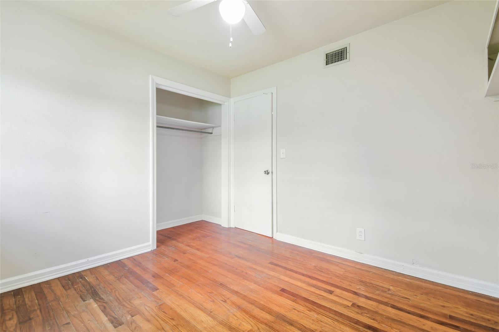 Image 38 of 69 For 1402 Mimosa Drive