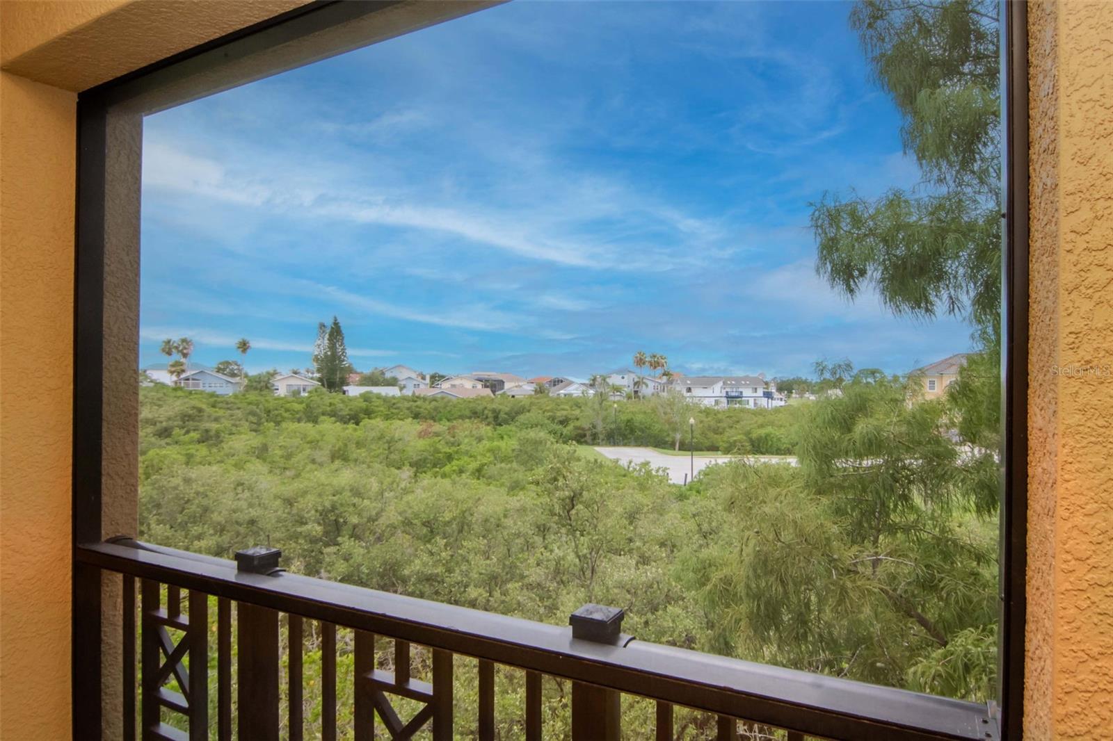 Image 37 of 82 For 6513 Sand Shore Lane