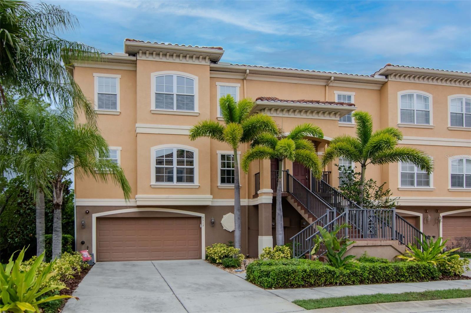 Image 5 of 82 For 6513 Sand Shore Lane