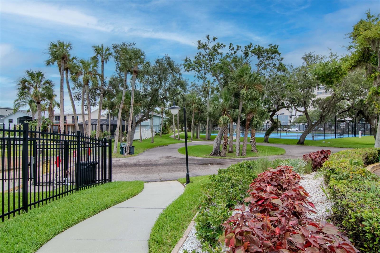 Image 57 of 82 For 6513 Sand Shore Lane