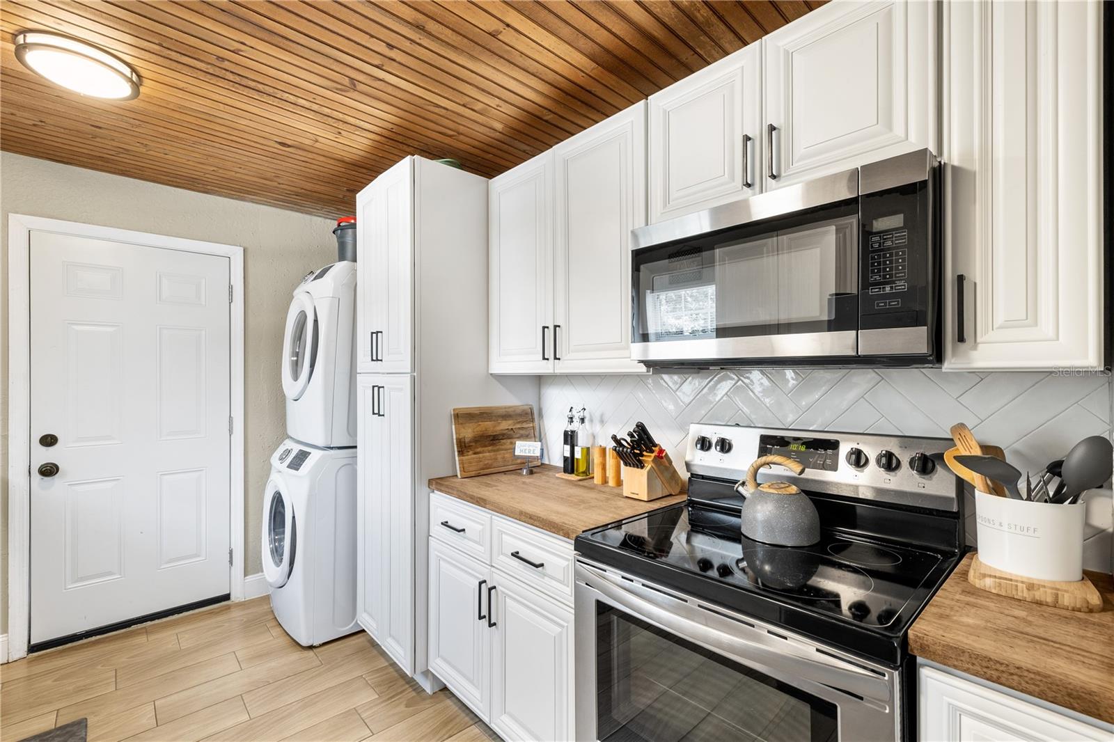 Image 11 of 30 For 34147 Ringwalt Drive