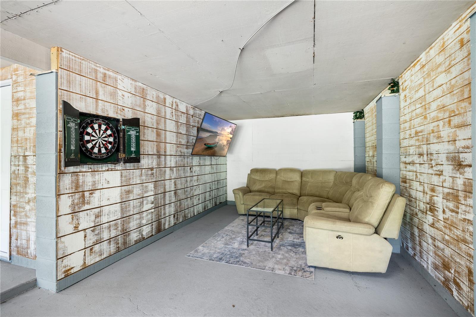Image 26 of 30 For 34147 Ringwalt Drive