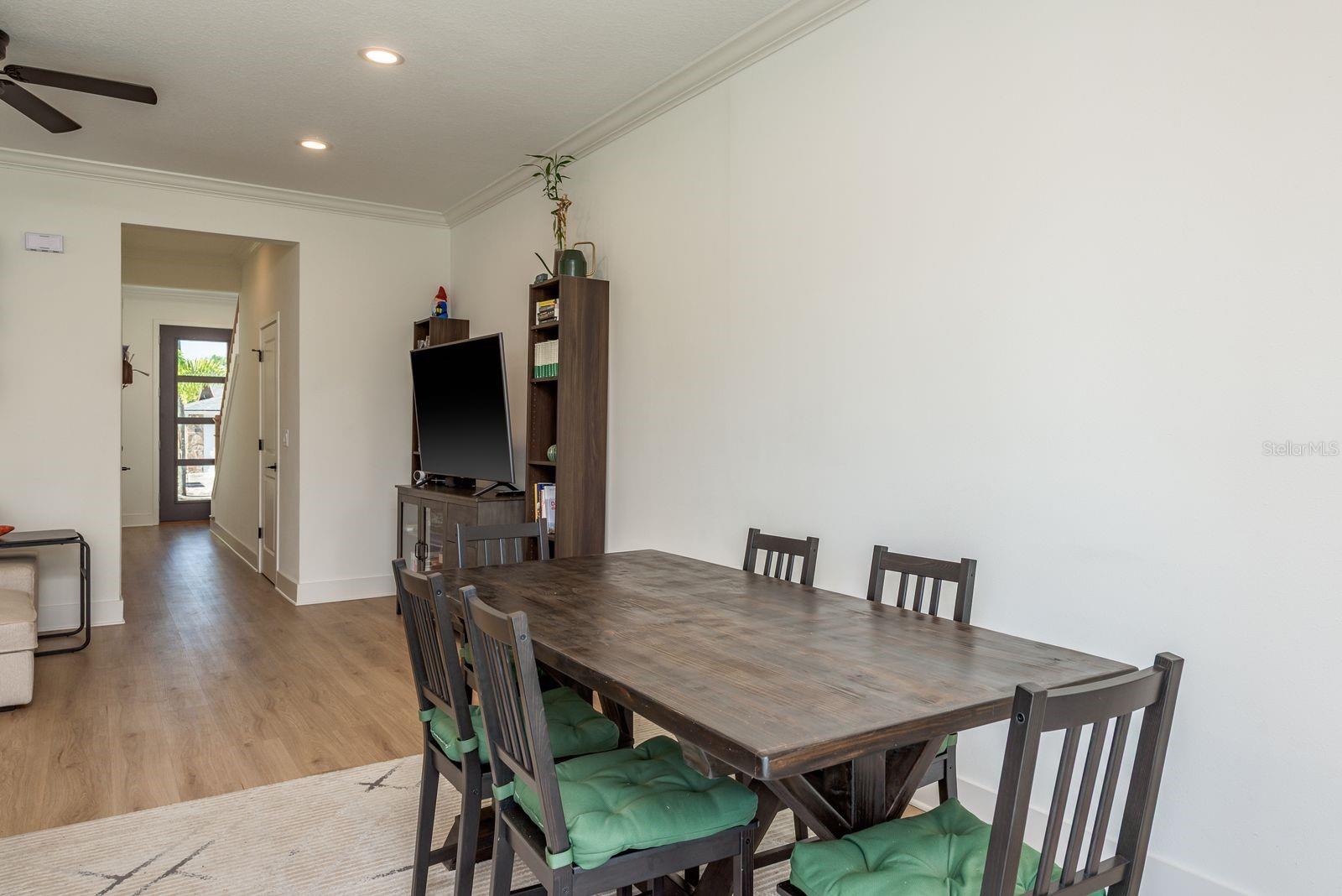 Image 11 of 38 For 2604 Clark Street 2