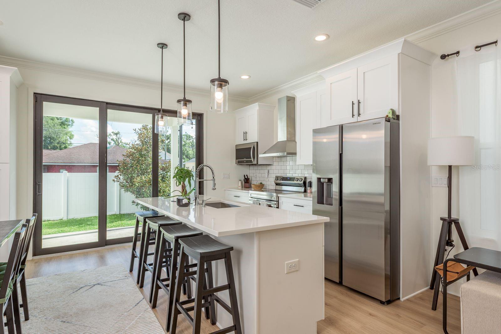 Image 16 of 38 For 2604 Clark Street 2