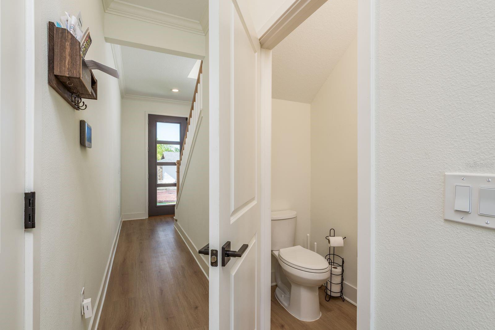 Image 9 of 38 For 2604 Clark Street 2