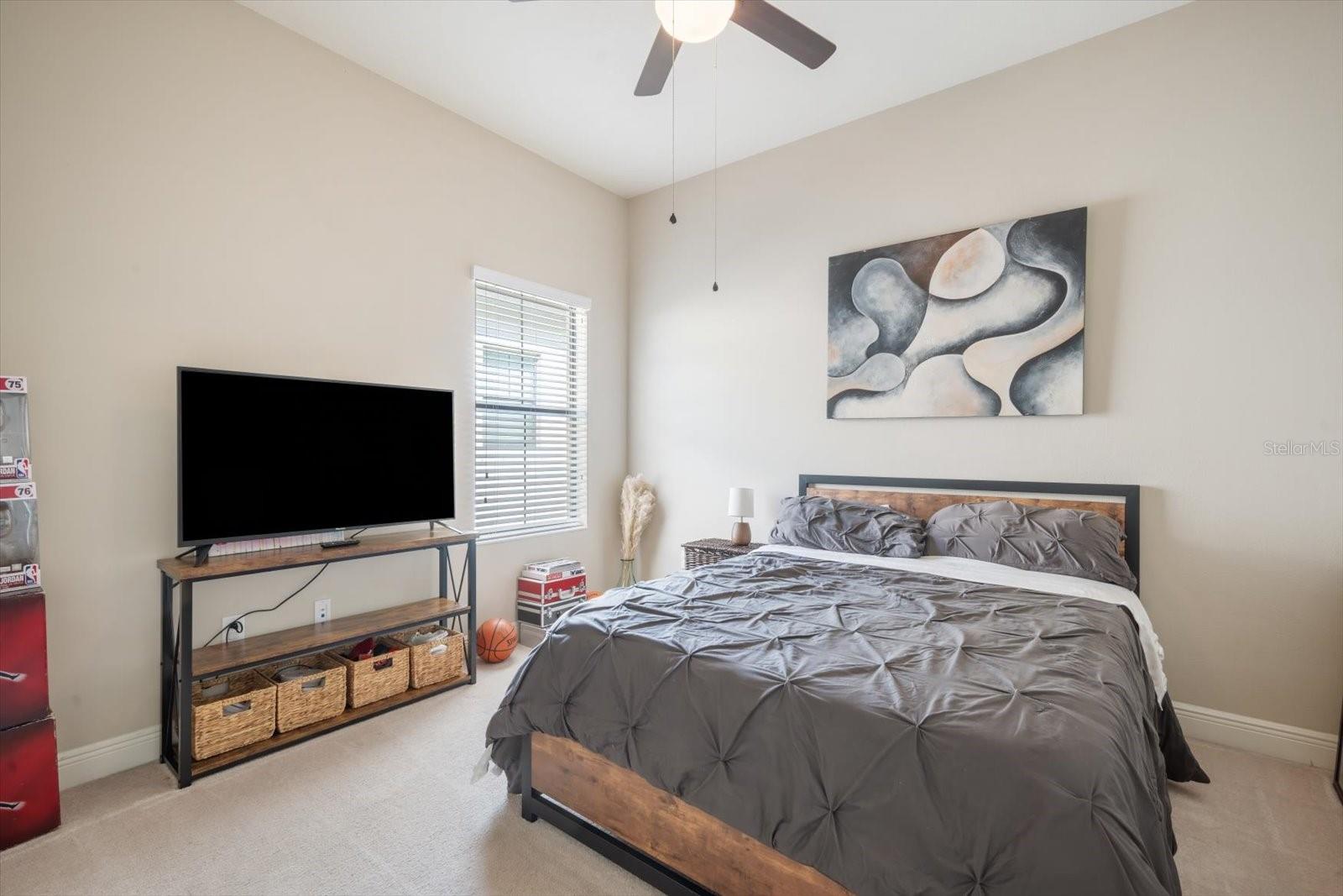 Image 15 of 29 For 13821 Moonstone Canyon Drive