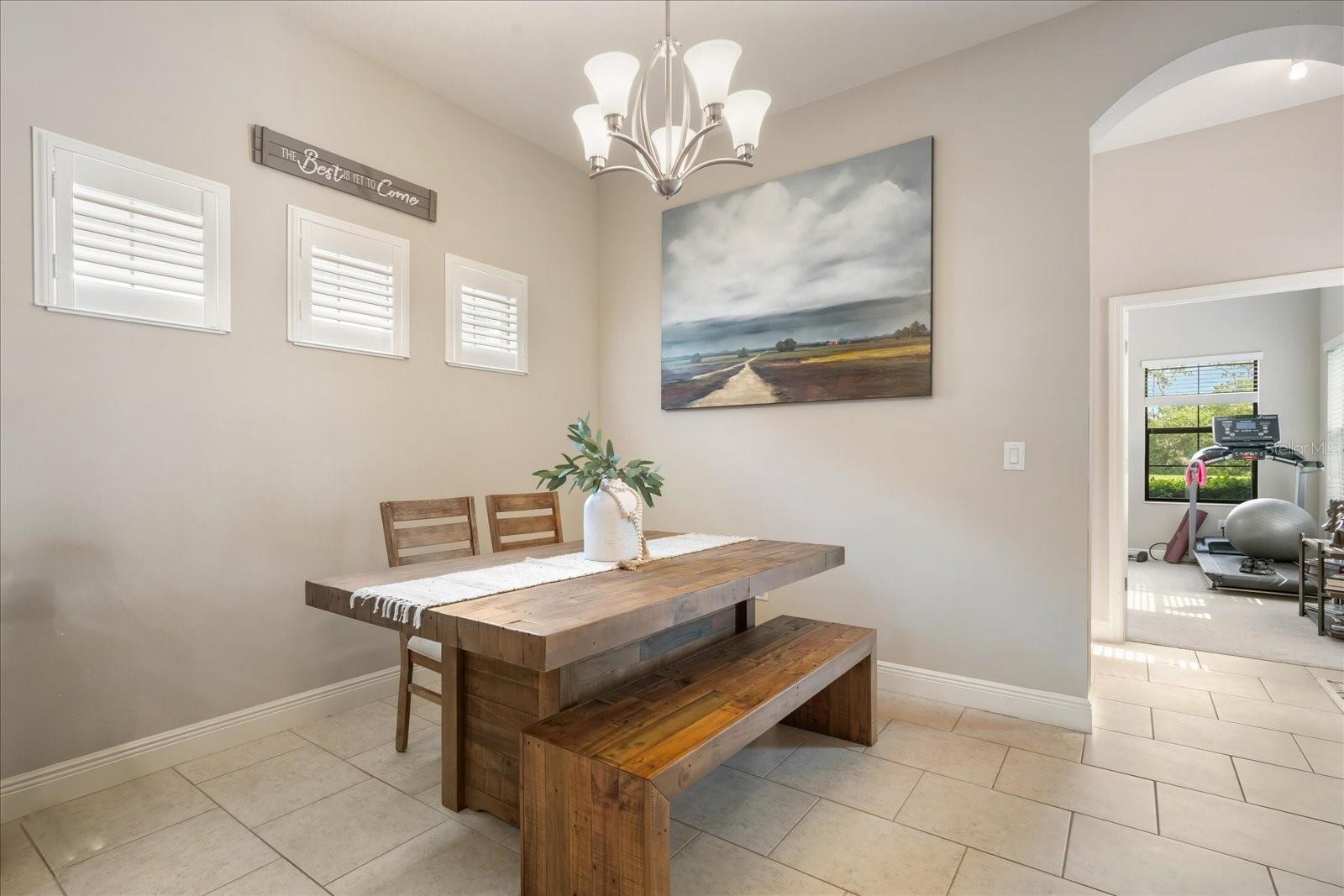 Image 7 of 29 For 13821 Moonstone Canyon Drive