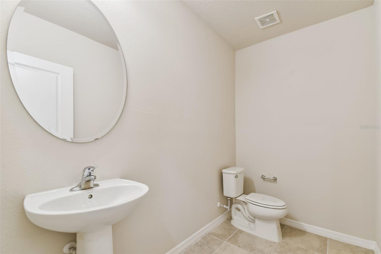 Image 12 of 23 For 36458 Sespe Creek Court