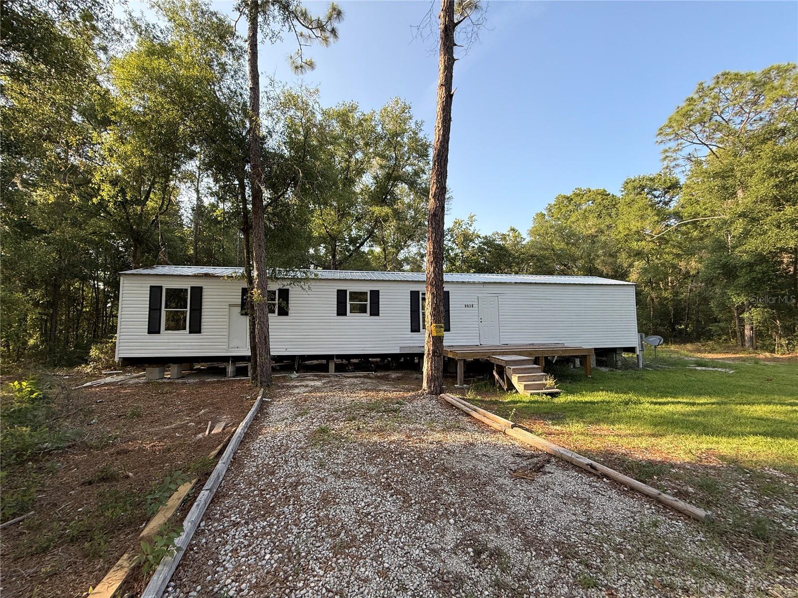 Image 7 of 25 For 9979 158th Lane