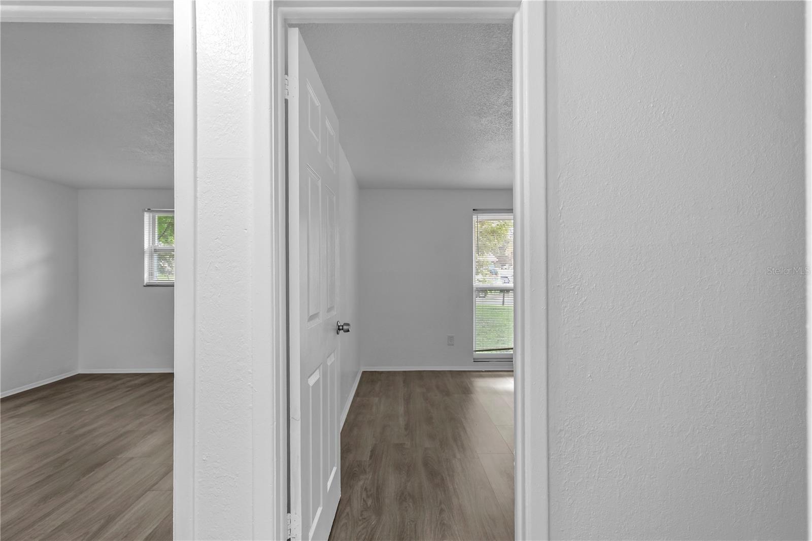 Image 25 of 53 For 1116 Jadewood Avenue