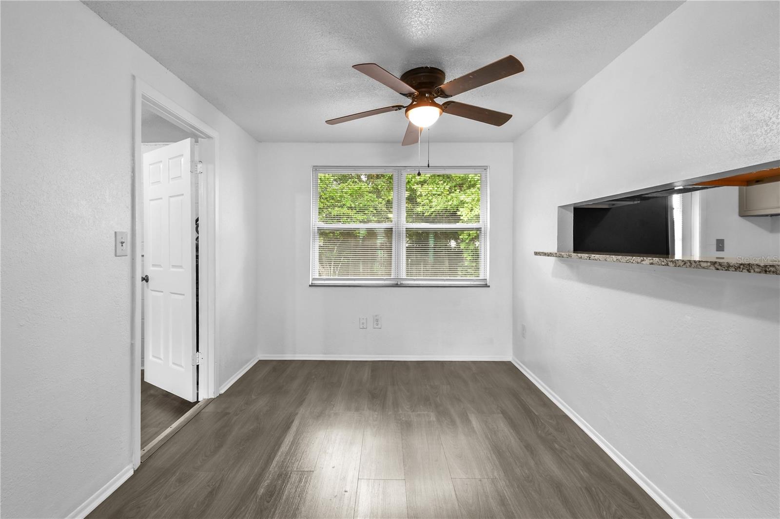 Image 37 of 53 For 1116 Jadewood Avenue