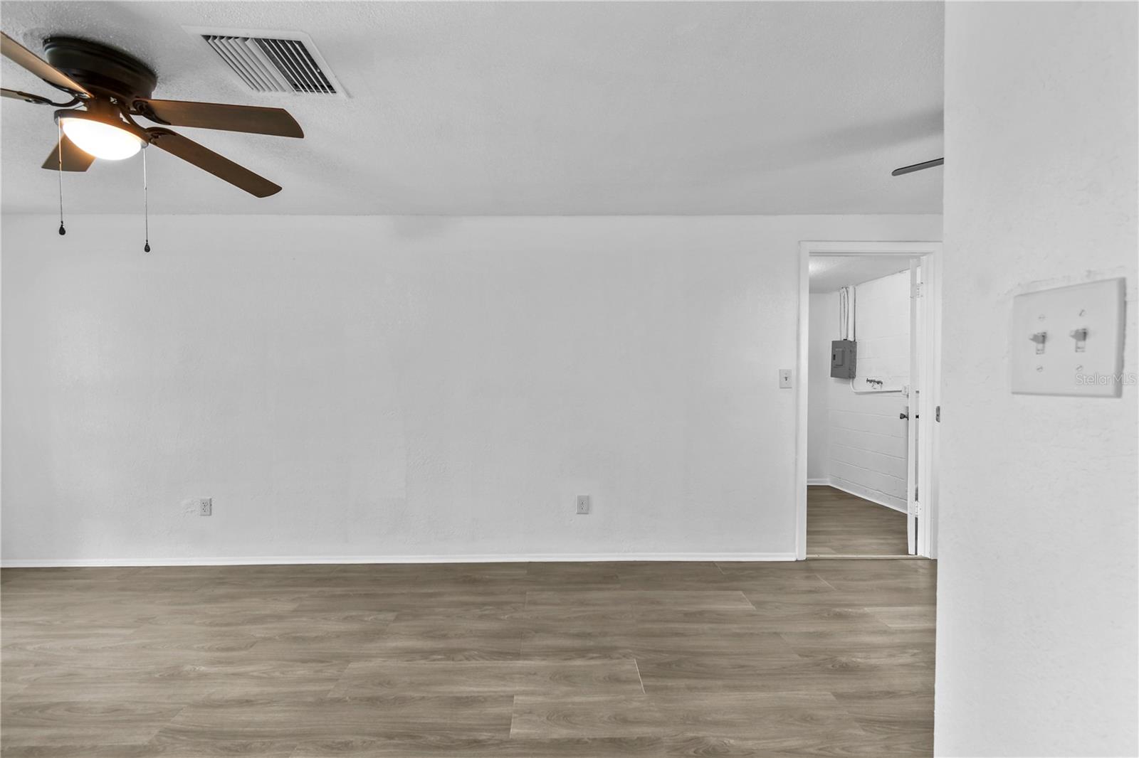 Image 47 of 53 For 1116 Jadewood Avenue