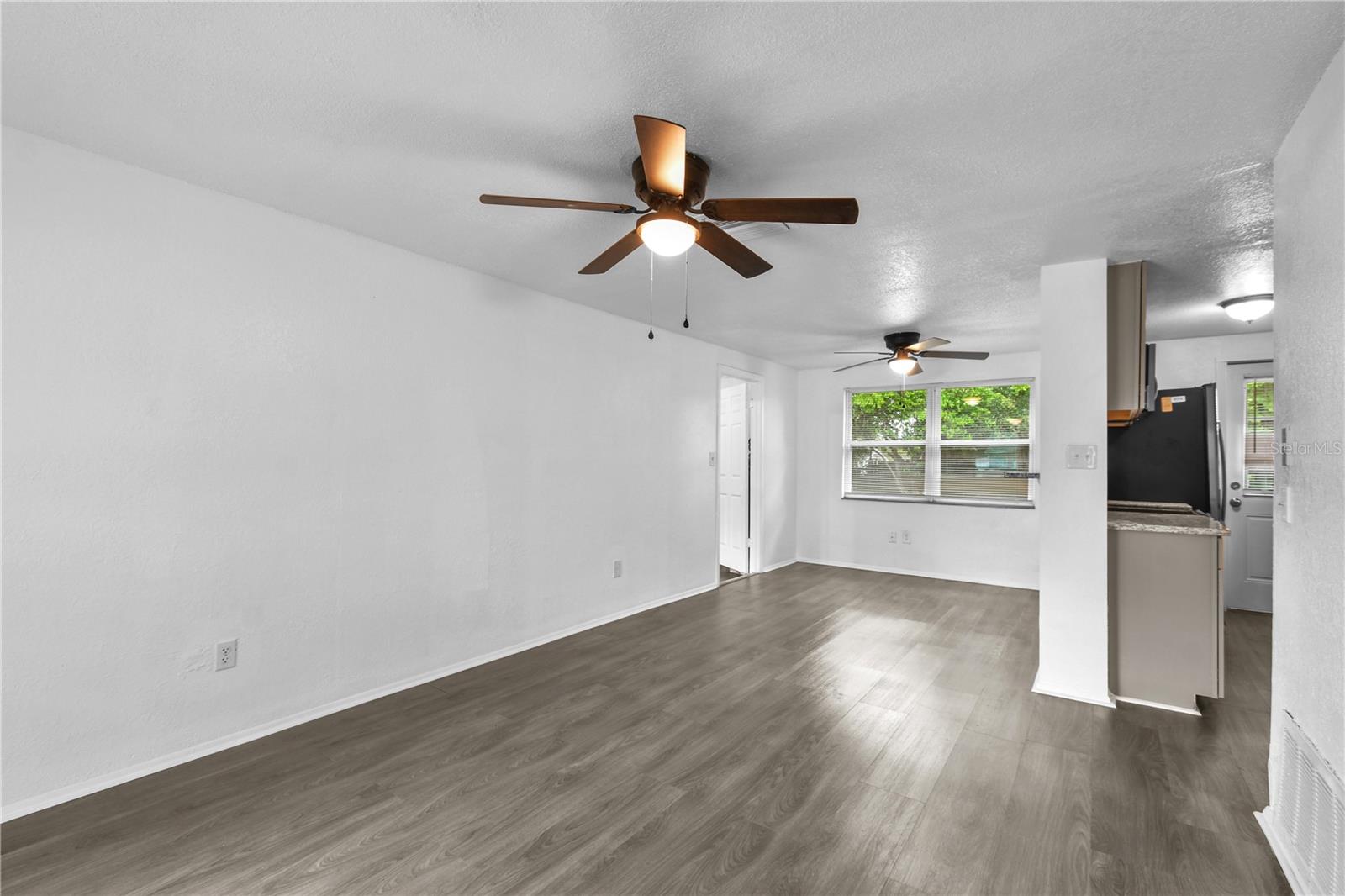 Image 51 of 53 For 1116 Jadewood Avenue
