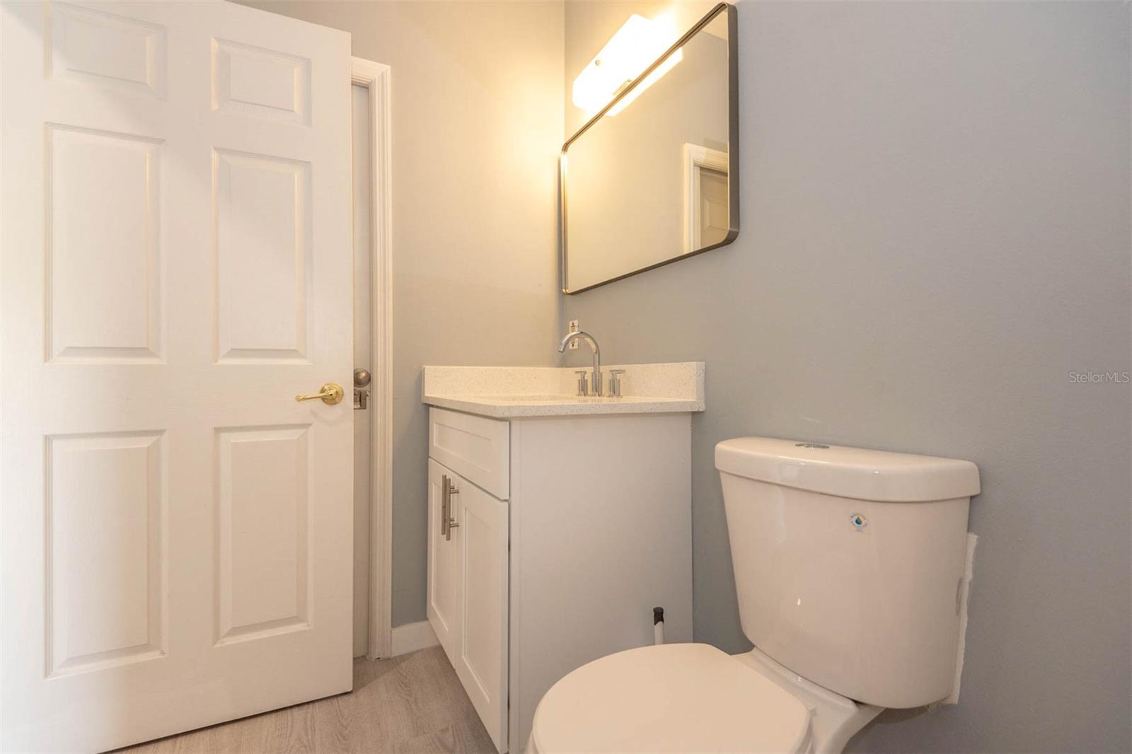 Image 12 of 44 For 946 15th Street 202