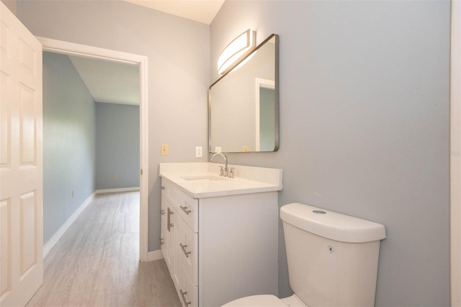 Image 22 of 44 For 946 15th Street 202