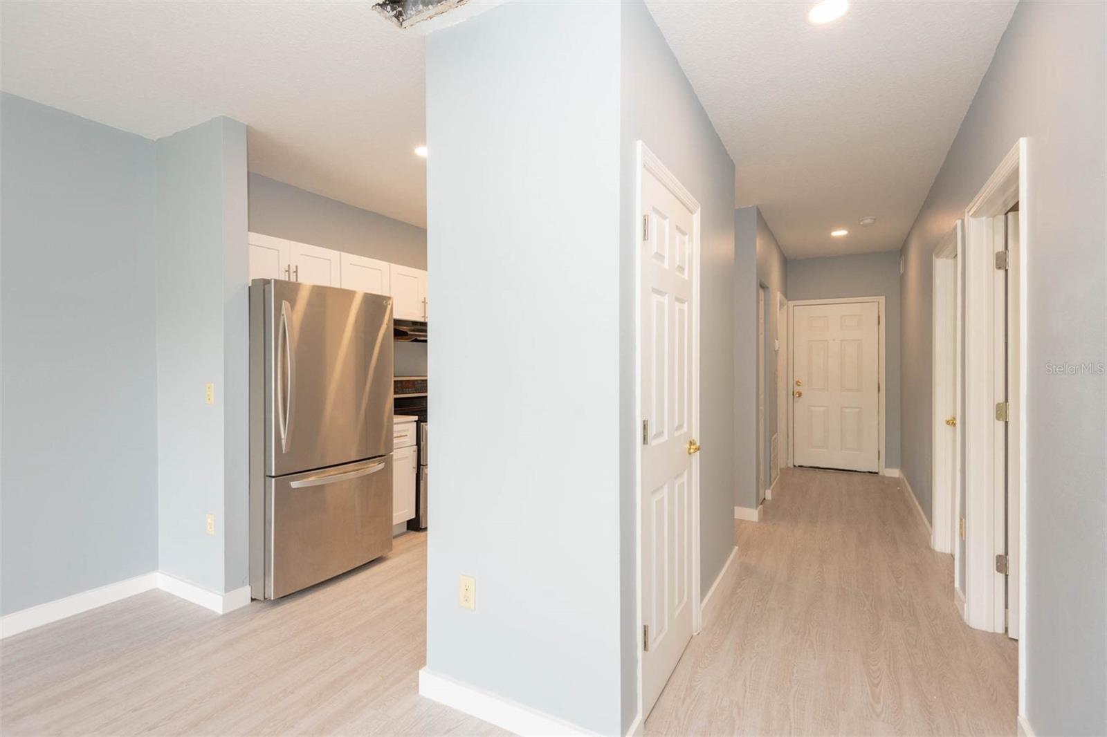 Image 29 of 44 For 946 15th Street 202