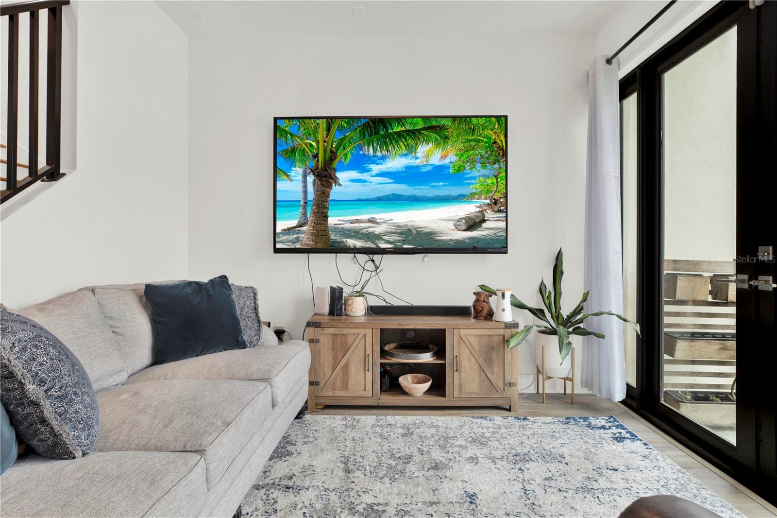 Image 6 of 23 For 8714 Palm Ranches Place