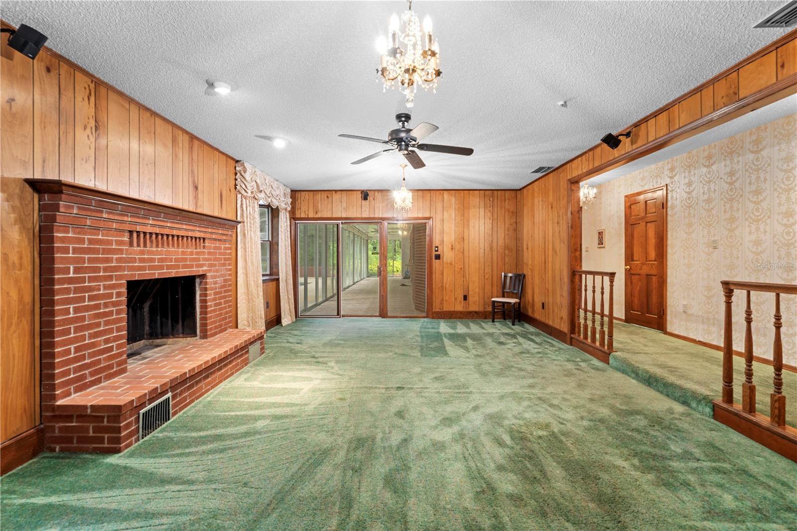 Image 13 of 57 For 11159 Cindy Drive