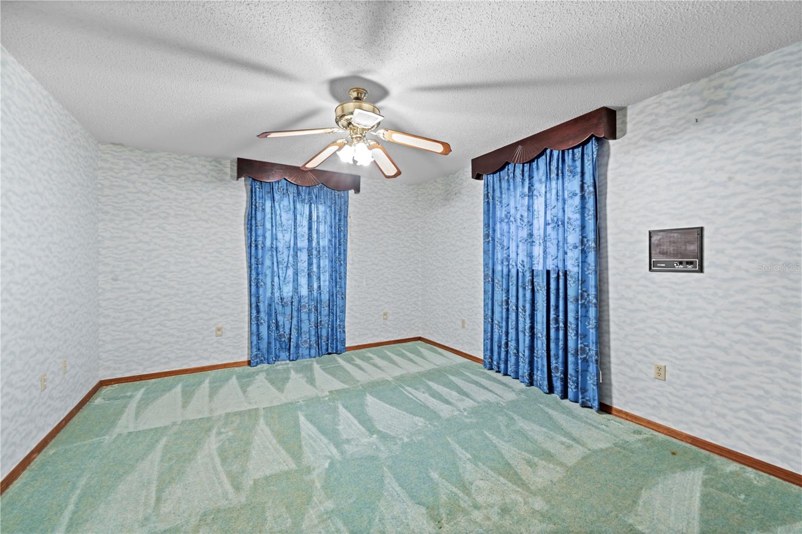 Image 19 of 57 For 11159 Cindy Drive