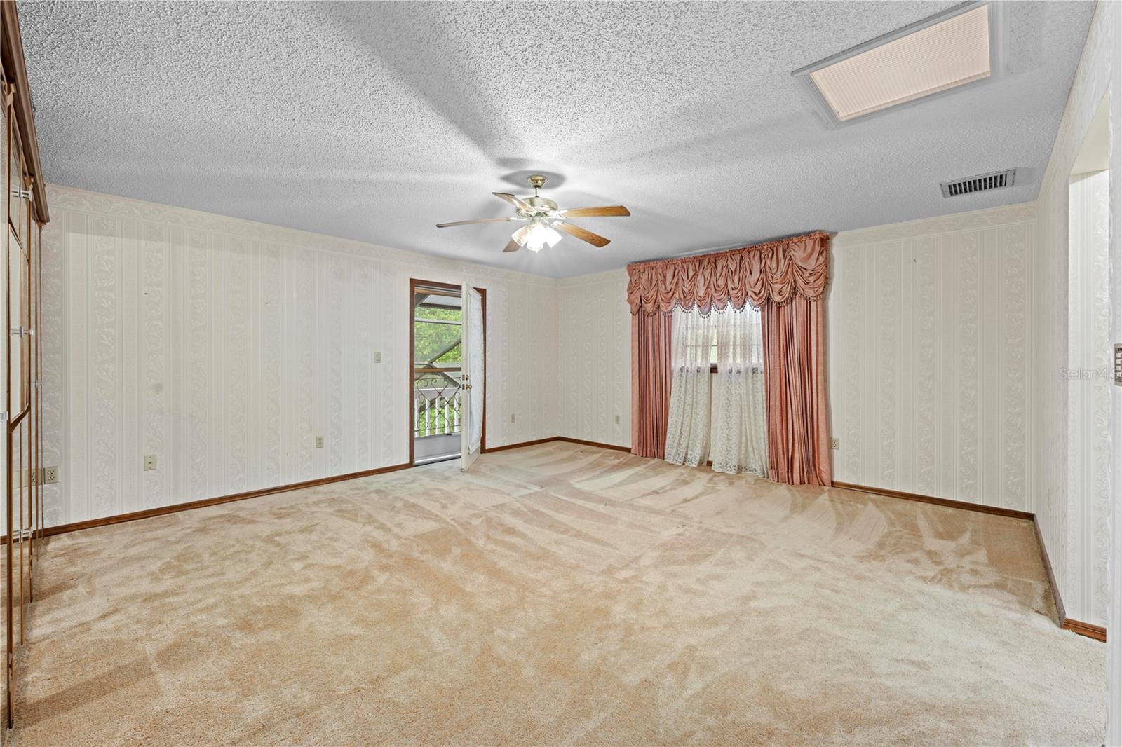 Image 44 of 57 For 11159 Cindy Drive