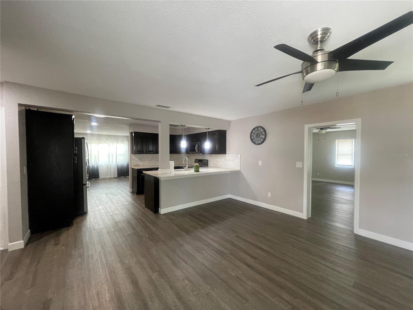 Image 7 of 33 For 3803 43rd Avenue N
