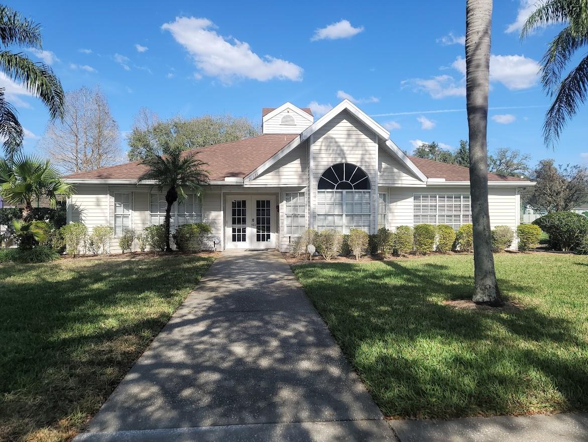 Image 10 of 11 For 21544 Clubside Loop