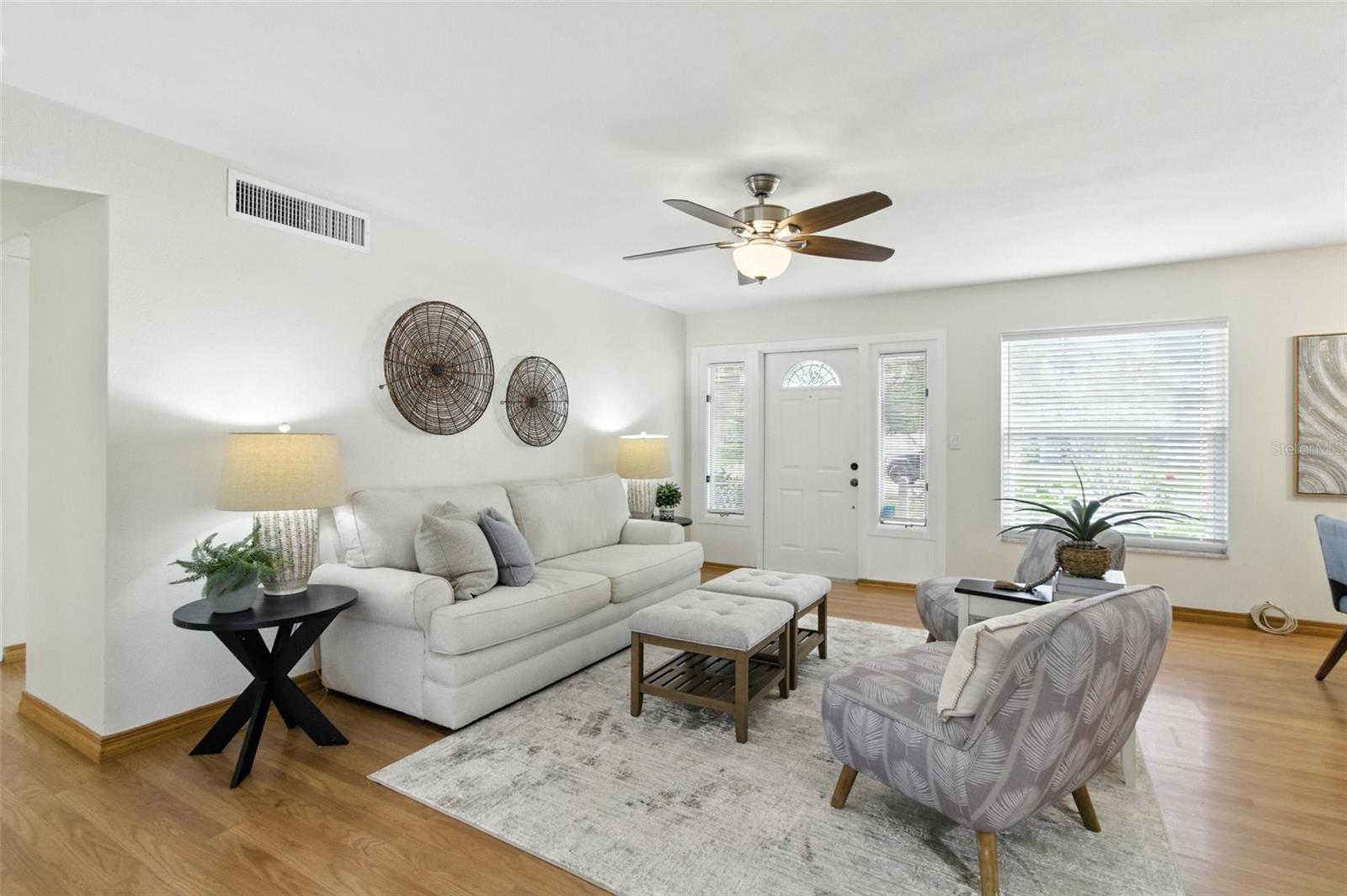 Image 13 of 53 For 6119 31st Avenue N