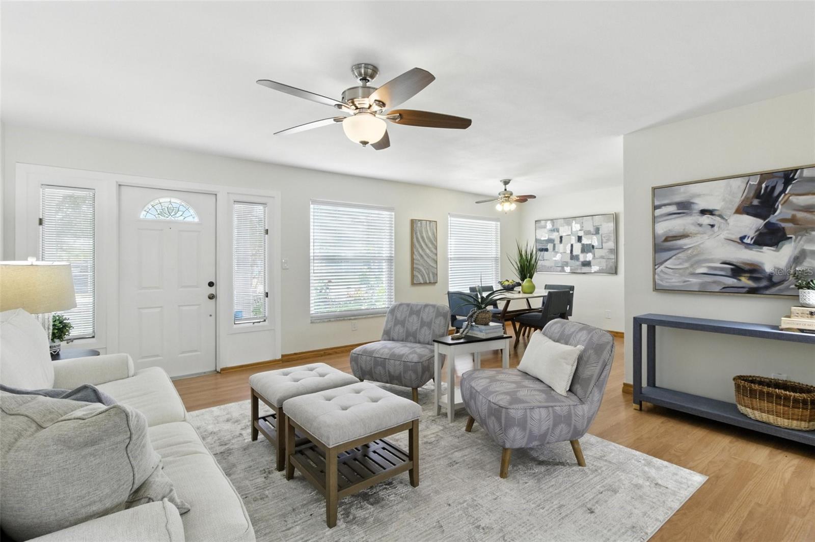 Image 14 of 53 For 6119 31st Avenue N