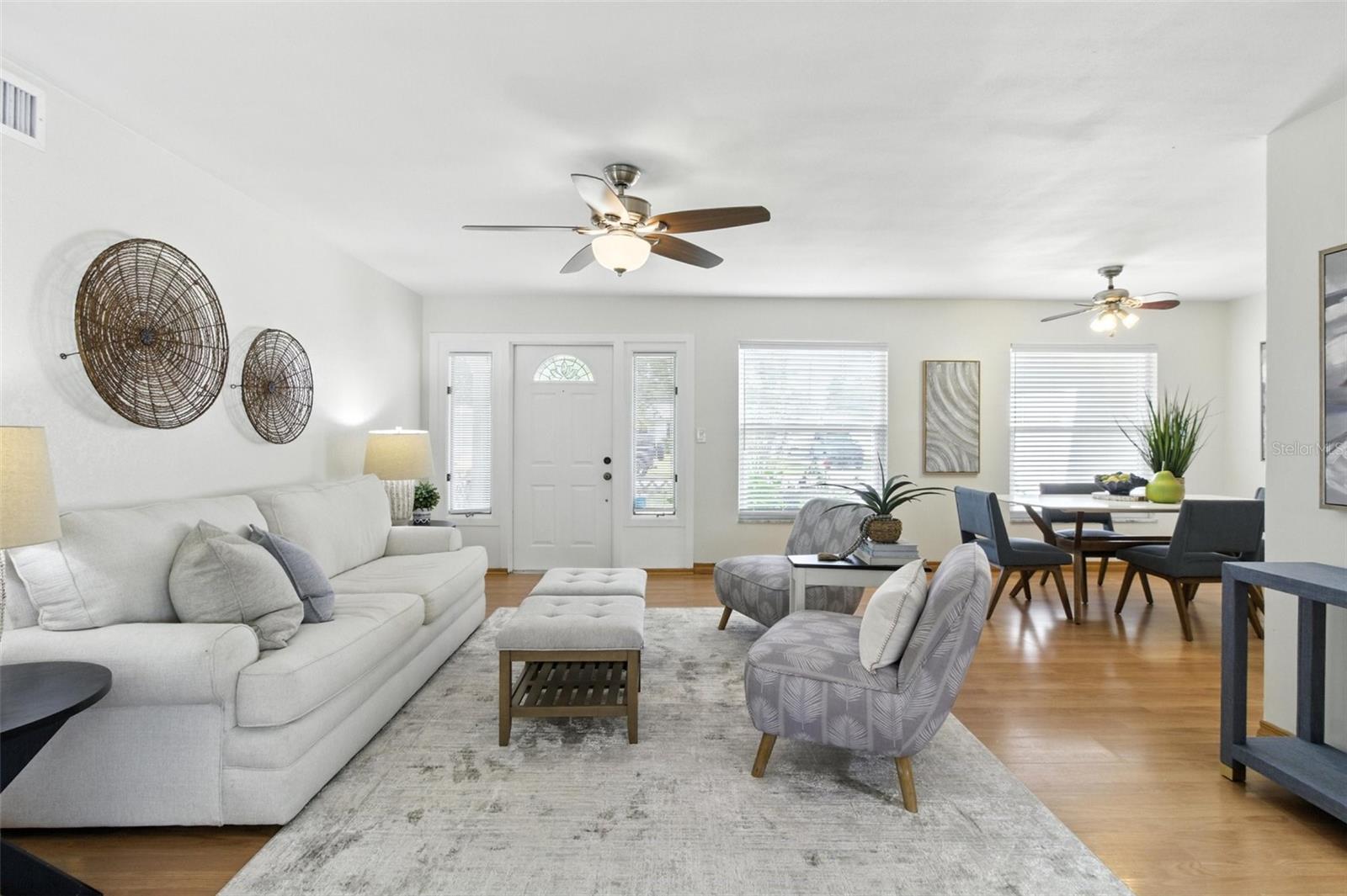 Image 15 of 53 For 6119 31st Avenue N
