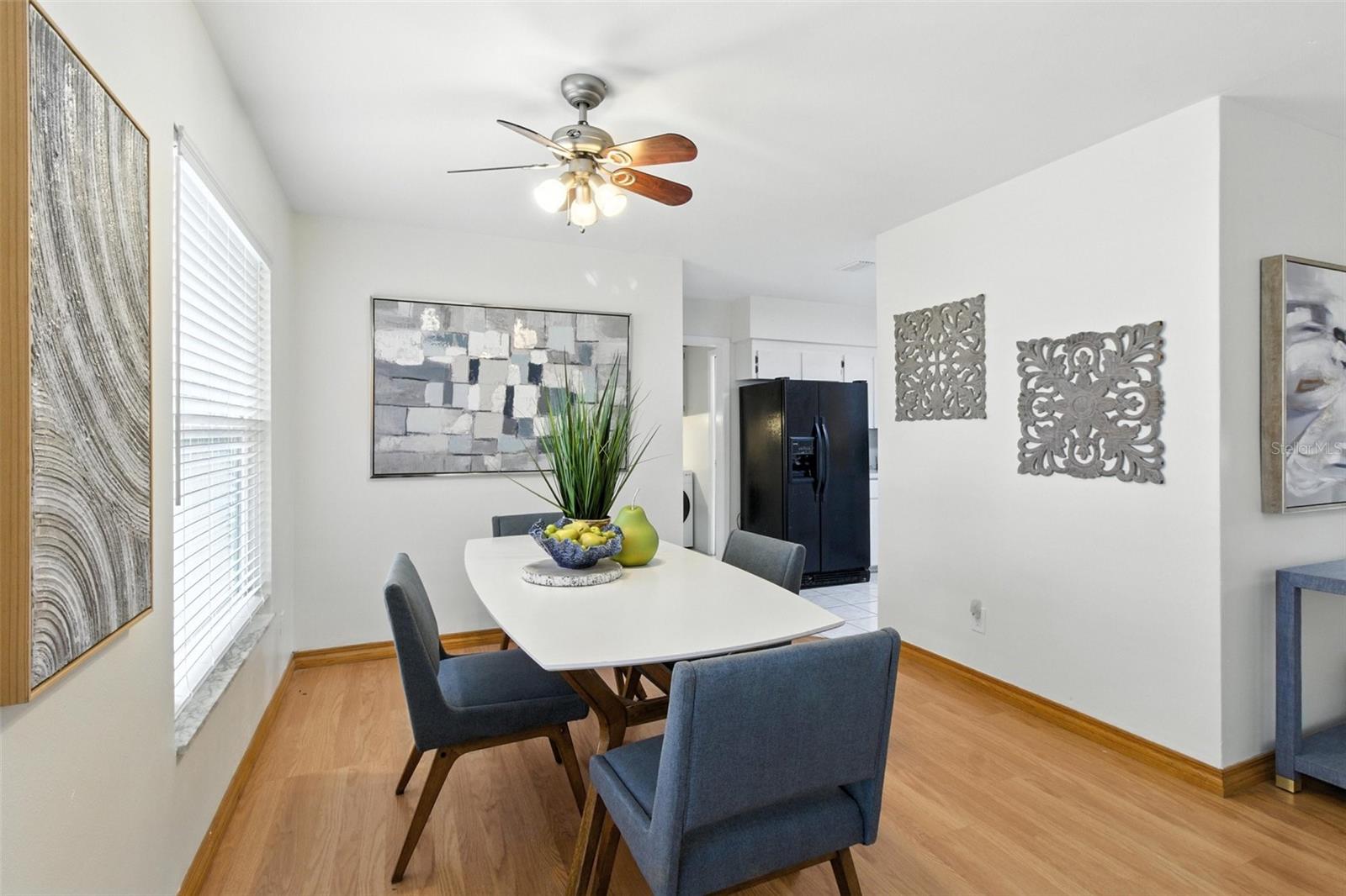 Image 17 of 53 For 6119 31st Avenue N