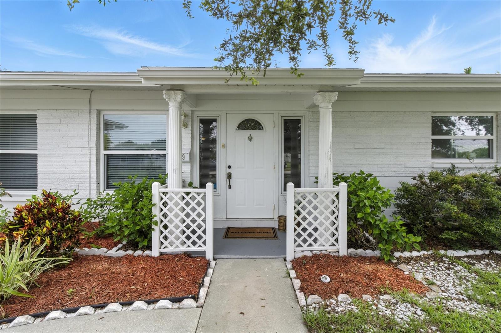 Image 3 of 53 For 6119 31st Avenue N
