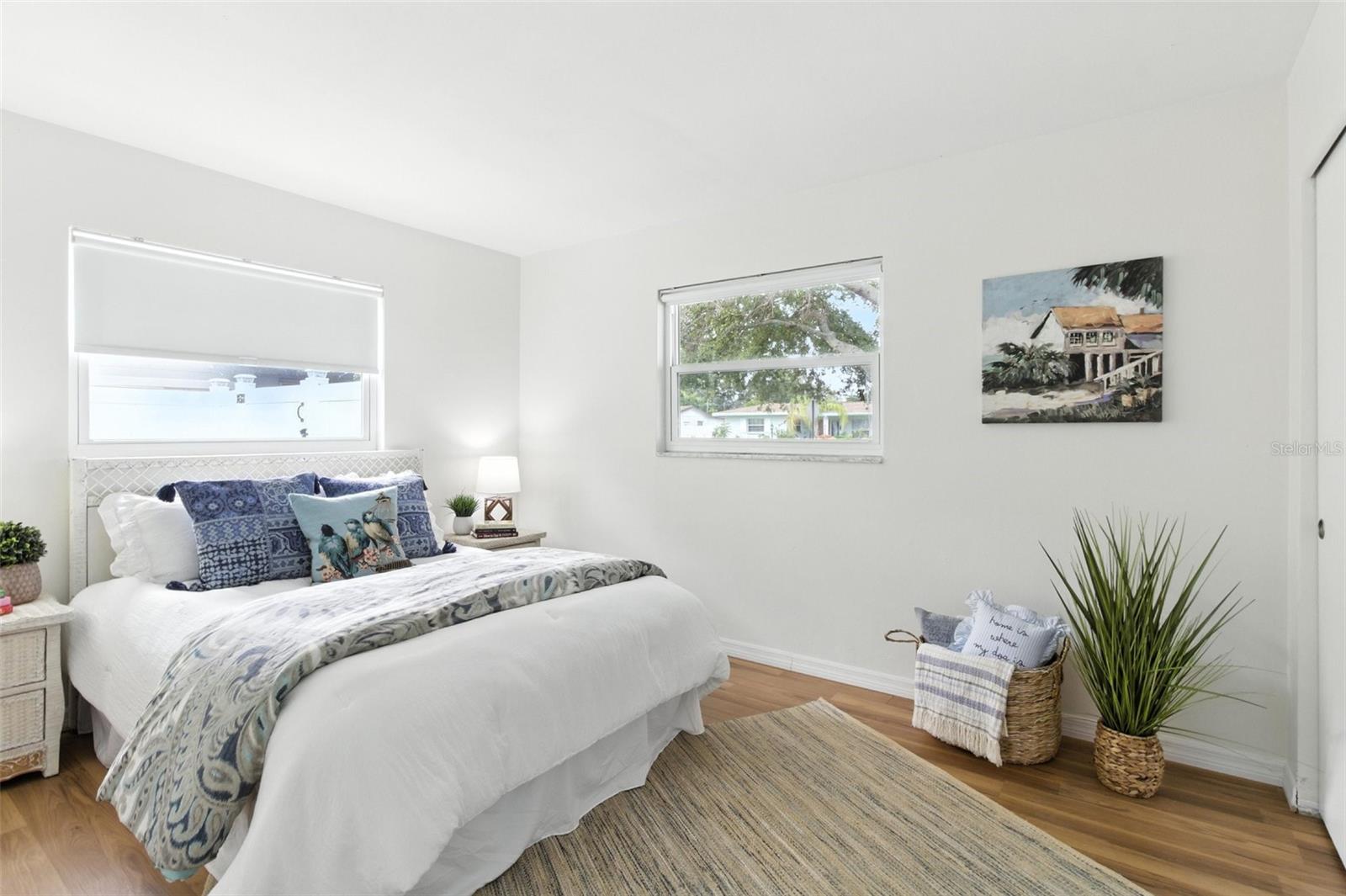 Image 42 of 53 For 6119 31st Avenue N