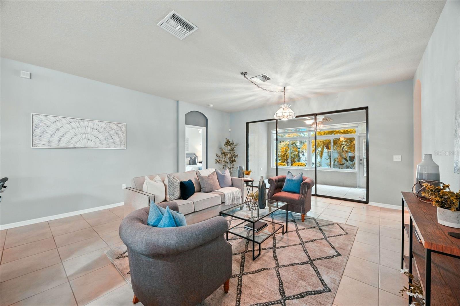 Image 14 of 35 For 5962 Lexington Drive