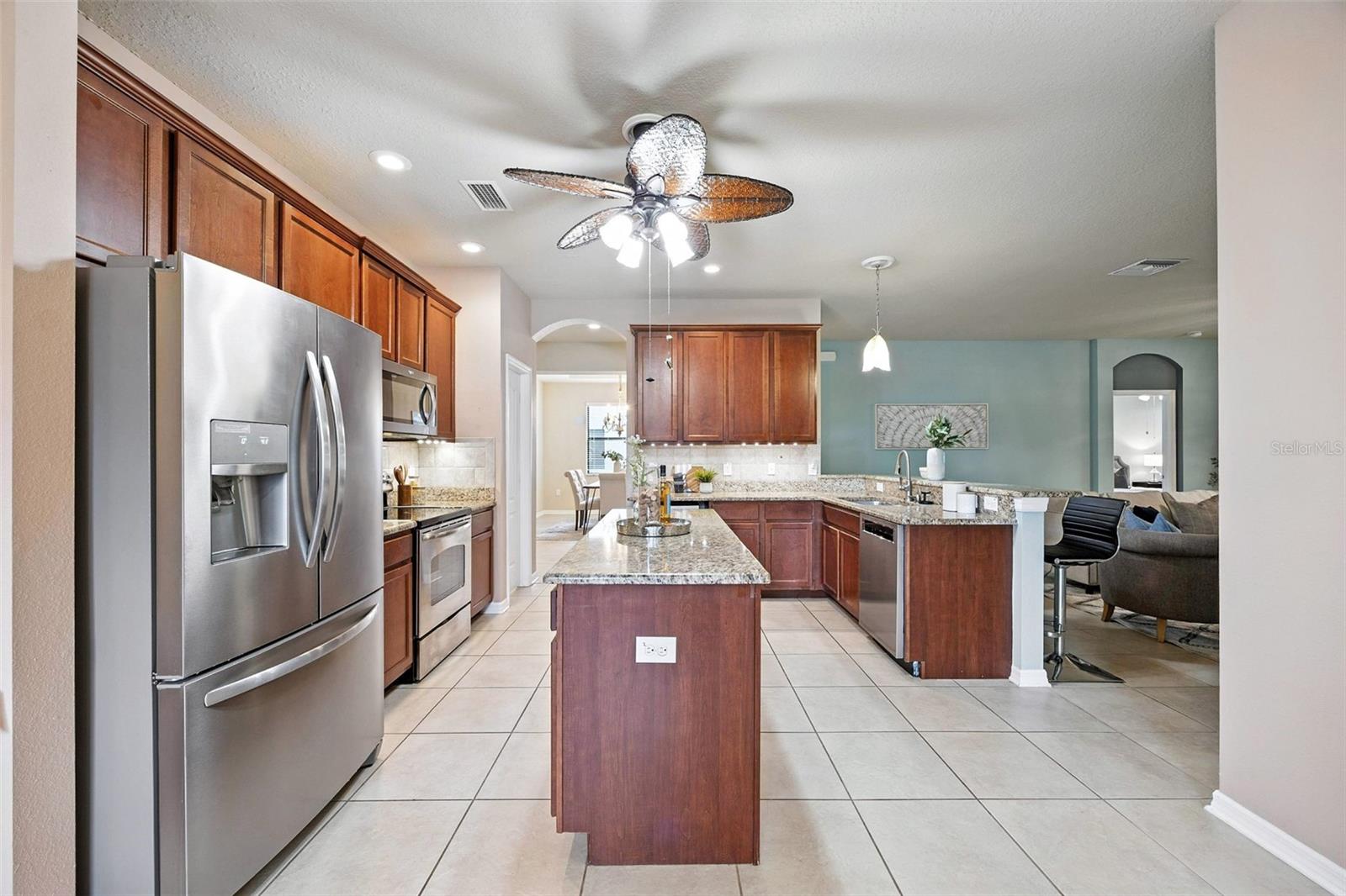 Image 15 of 35 For 5962 Lexington Drive