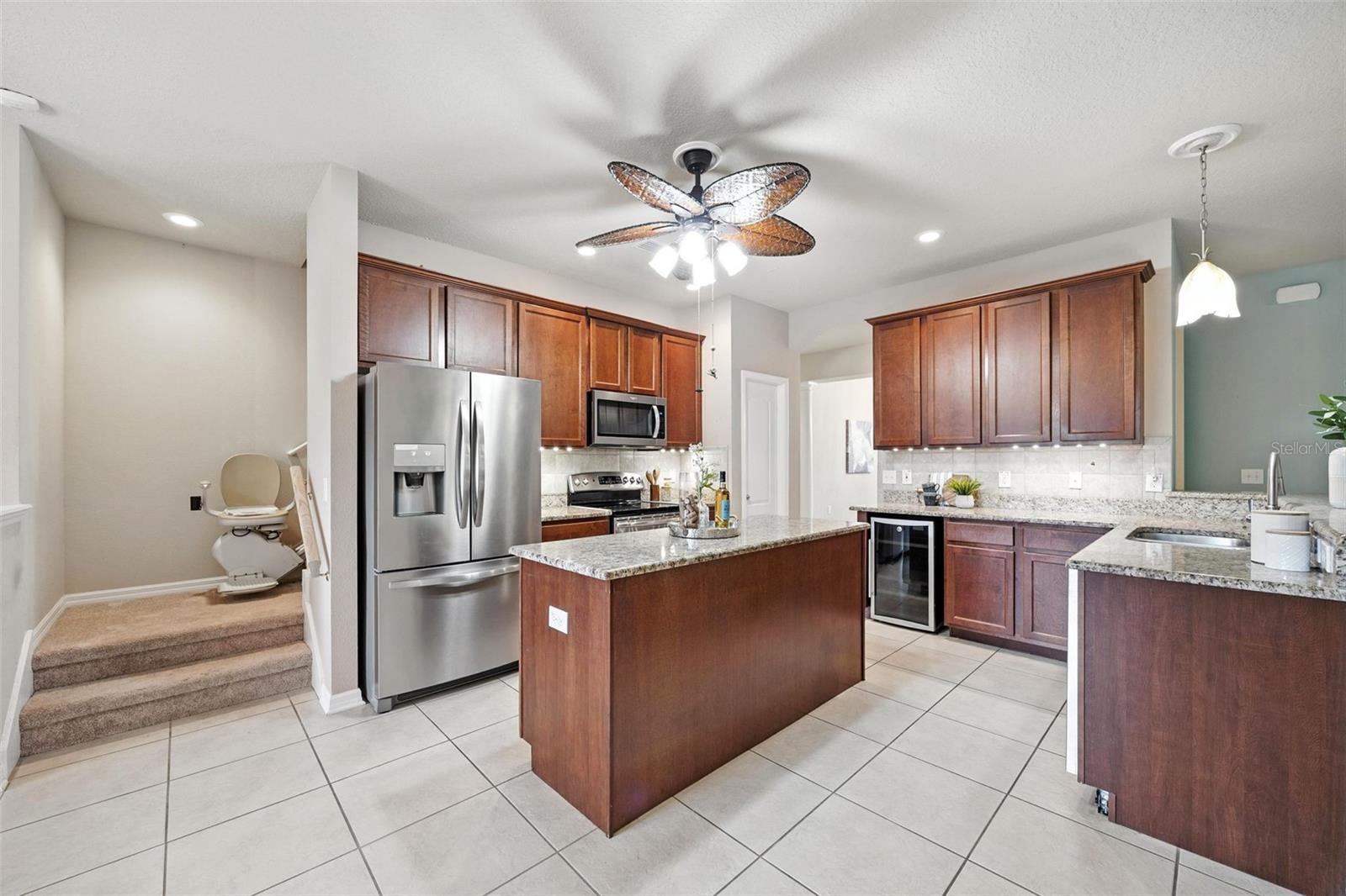 Image 16 of 35 For 5962 Lexington Drive