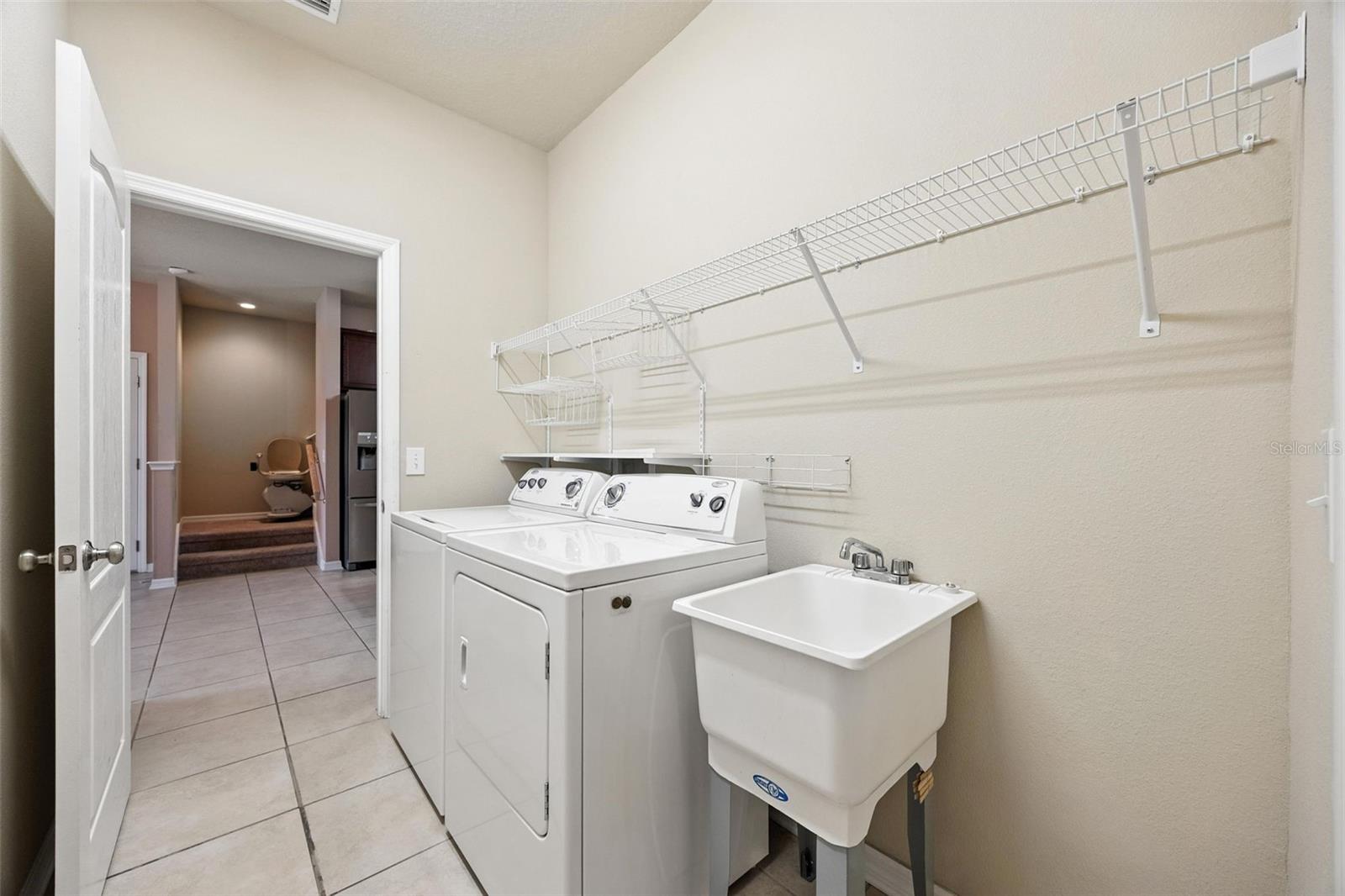 Image 20 of 35 For 5962 Lexington Drive