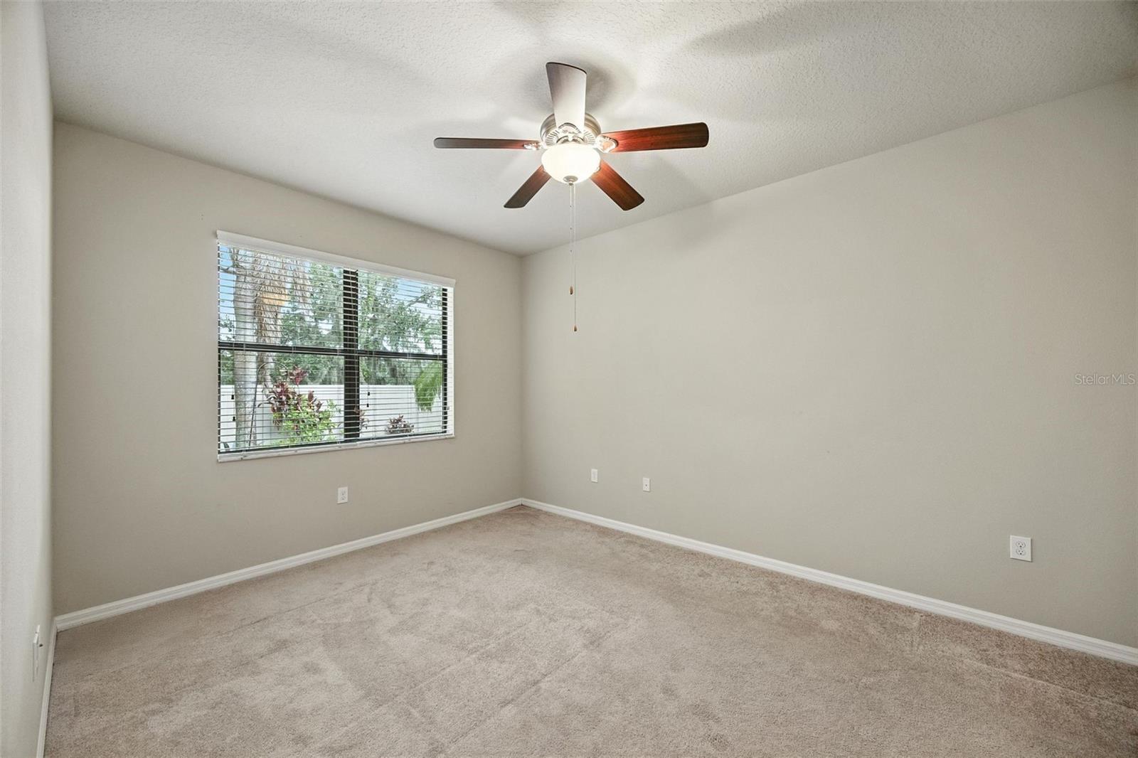 Image 23 of 35 For 5962 Lexington Drive