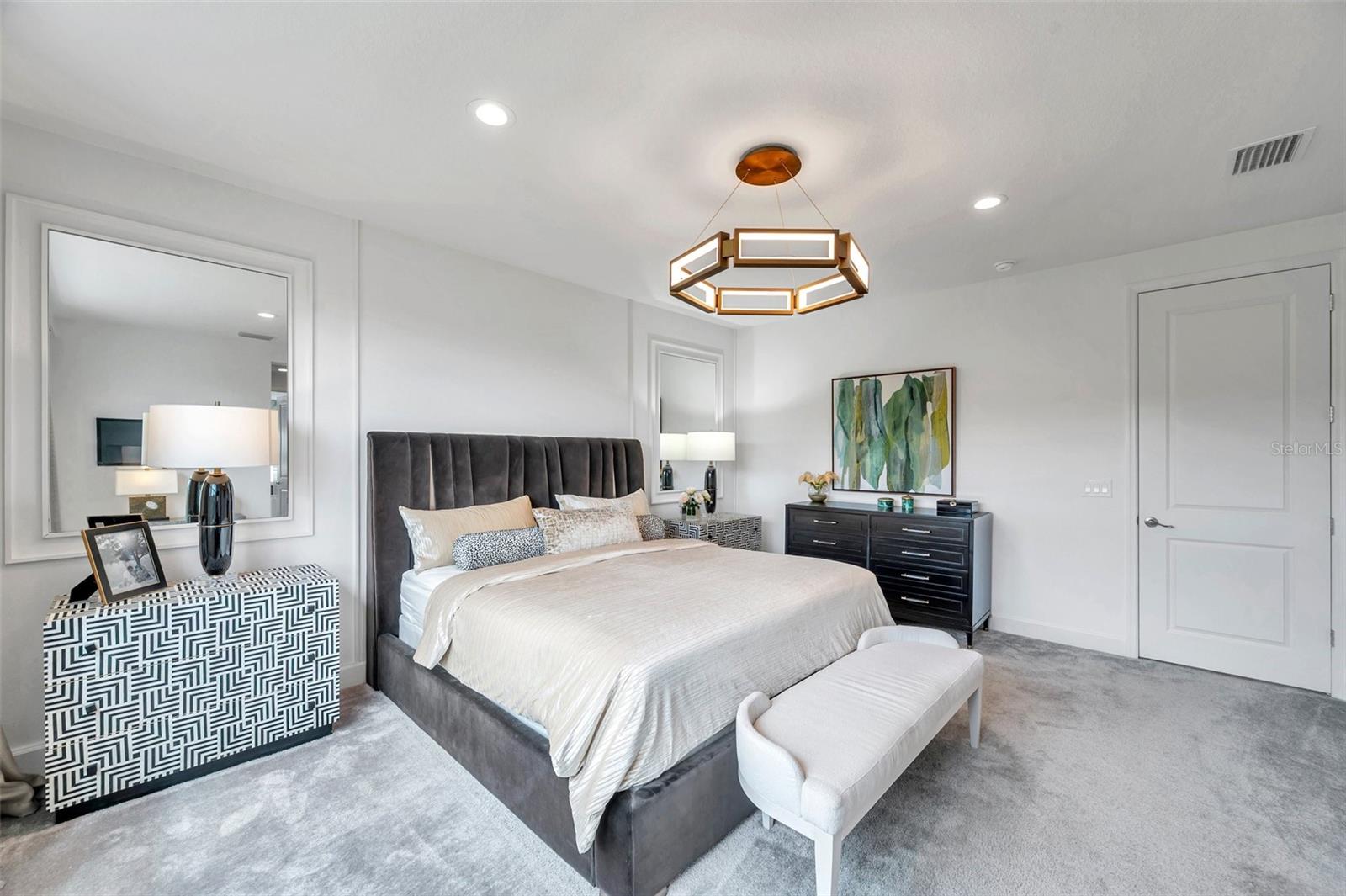 Listing photo id 28 for 32203 Mahogany Valley Drive