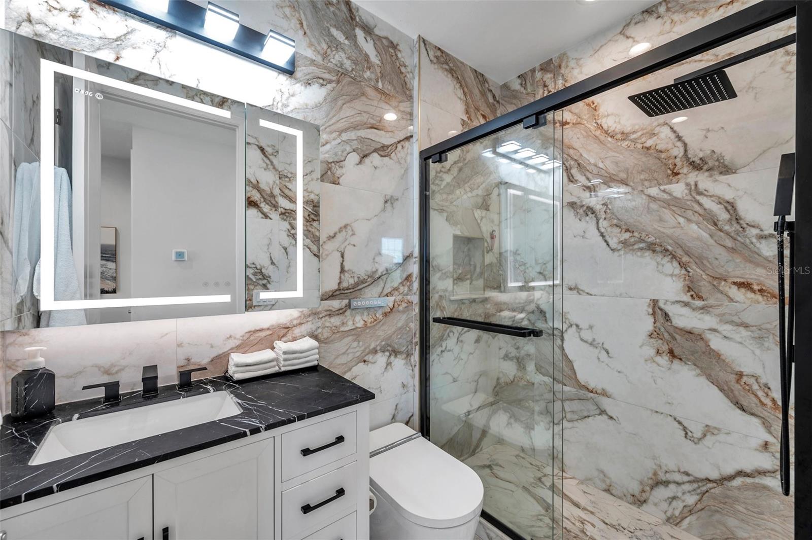 Listing photo id 45 for 32203 Mahogany Valley Drive