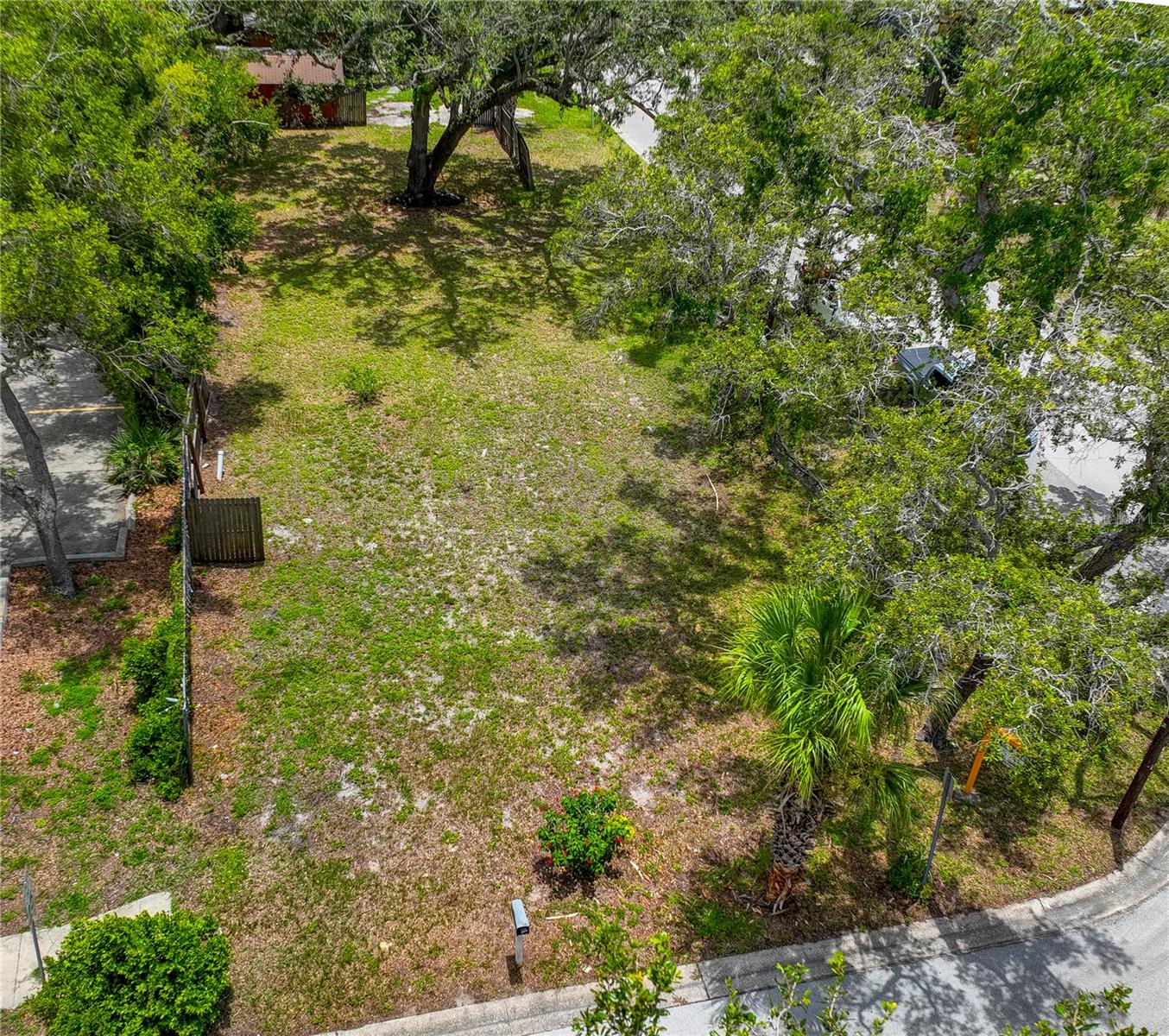 Image 7 of 7 For 1001 Pinellas Street