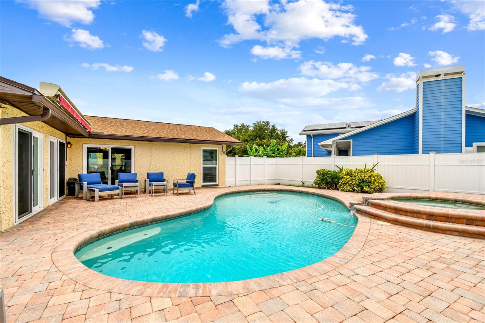 Image 22 of 31 For 12476 81st Ct