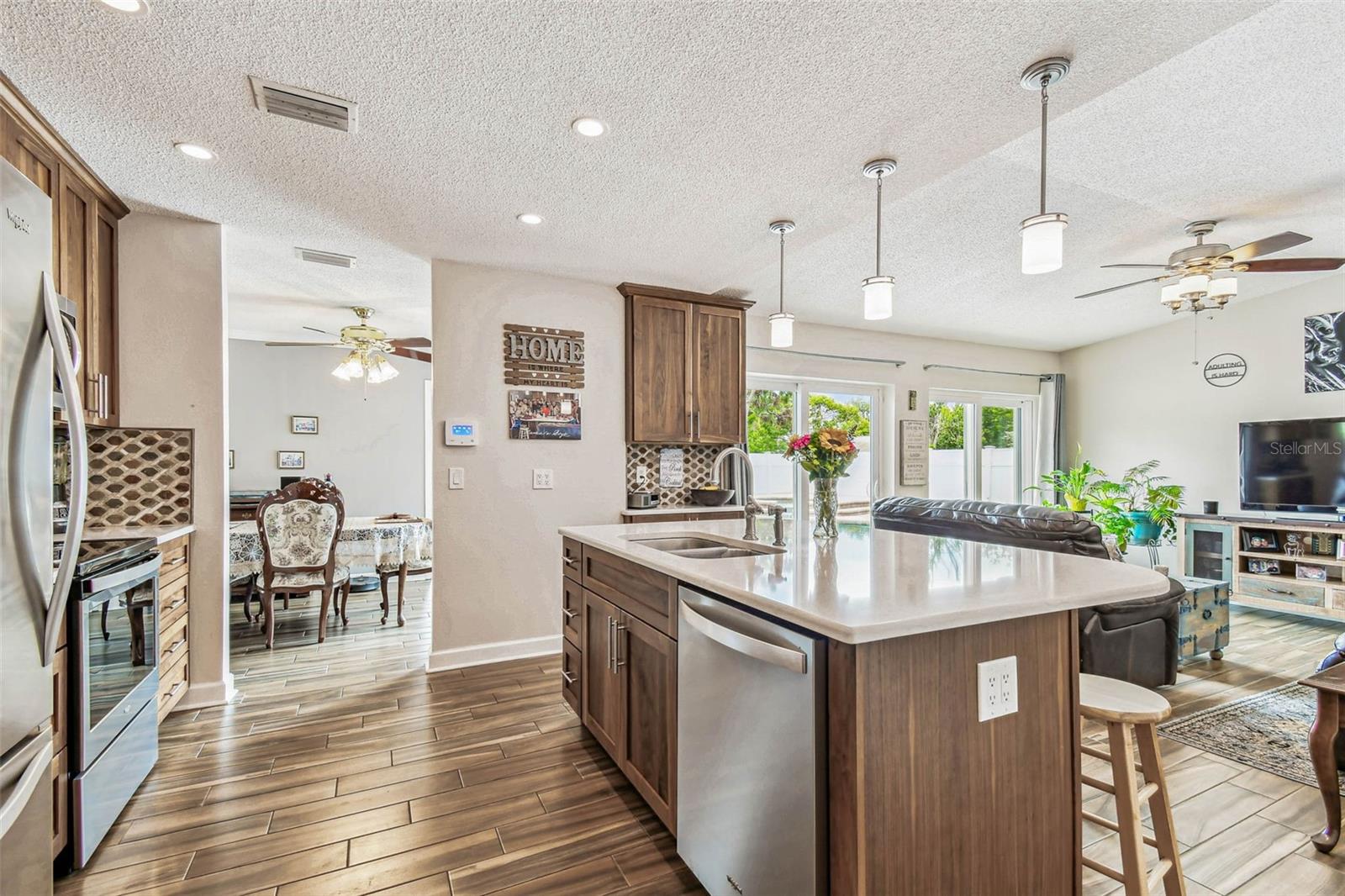 Image 6 of 31 For 12476 81st Ct