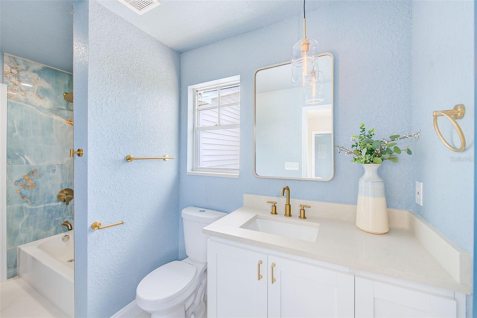 Image 17 of 29 For 5253 Boardwalk Street