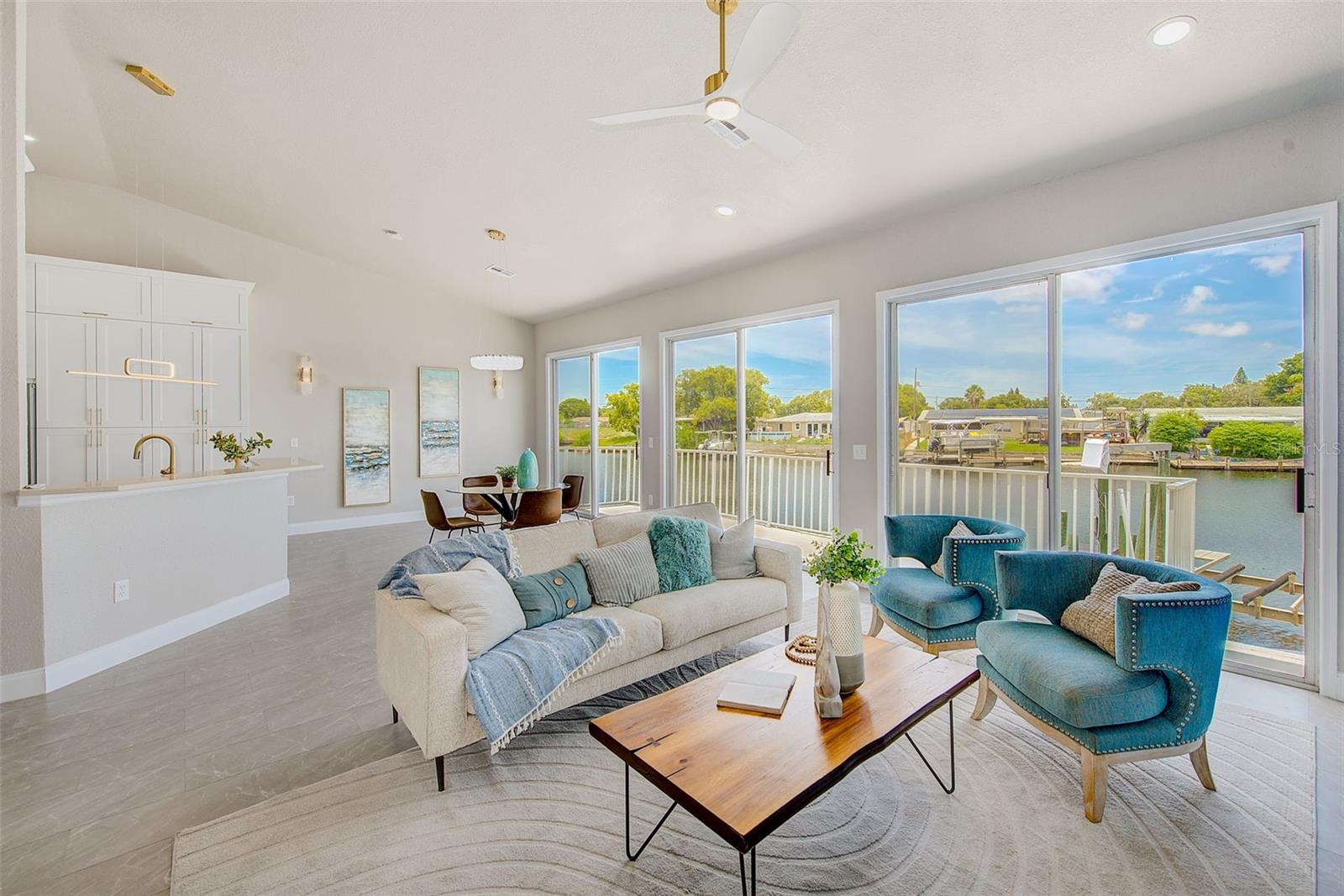 Image 4 of 29 For 5253 Boardwalk Street